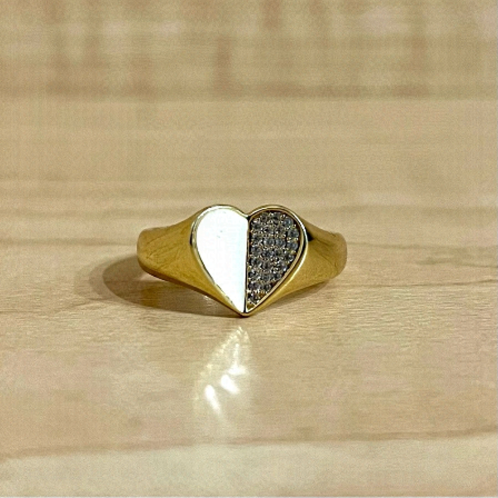 WANDERLUST + CO 14k Gold Plated Unfold Heart Signet Gold Ring Size 7